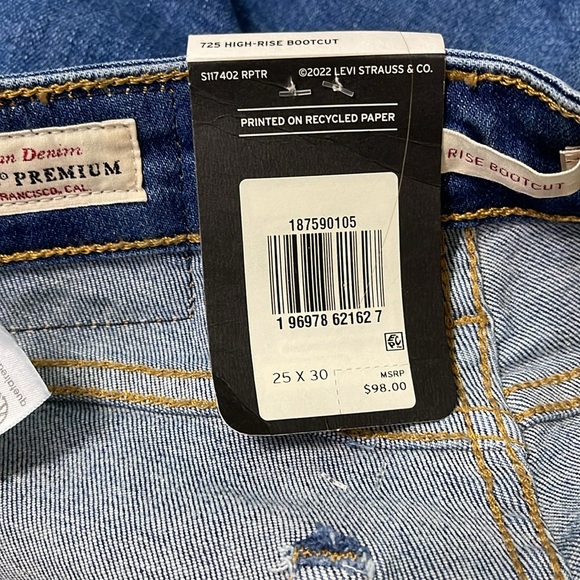 NWT Levi’s 725 High-Rise Bootcut Jeans - Picture 6 of 6